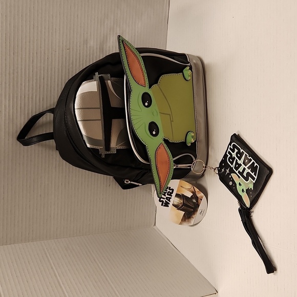 Disney Star Wars Backpack Purse New Coin Purse Wristlet Mandalorian - Picture 1 of 15